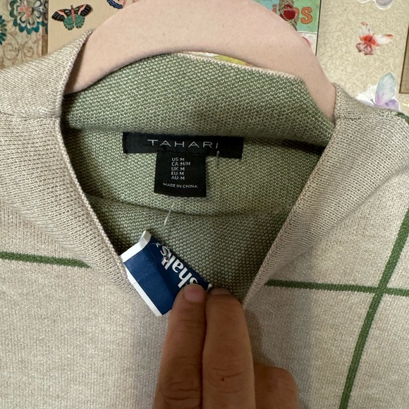 TAHARI sweater NWT - Picture 4 of 6